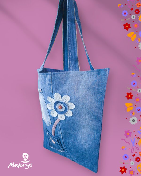 bolso-denim-artesanal-makrys-Flor-Valiente-bag-Makrys Bolso artesanal en denim reciclado Makrys. Flor-Valiente-bag-Makrys