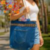 bolso-denim-artesanal-makrys-Sendero-en-Flor-bag-Makrys Bolso artesanal en denim reciclado Makrys. Sendero-en-Flor-bag-Makrys